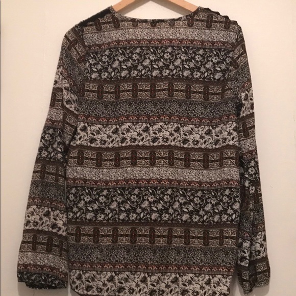 Top - Picture 3 of 3